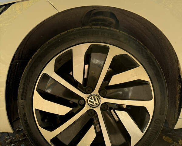 Фольксваген Arteon 2017 в Тернополе на Automoto.ua Белый Фольксваген Arteon, объемом двигателя 1.98 л и пробегом 164 тыс. км за 24800 $, фото 18 на Automoto.ua