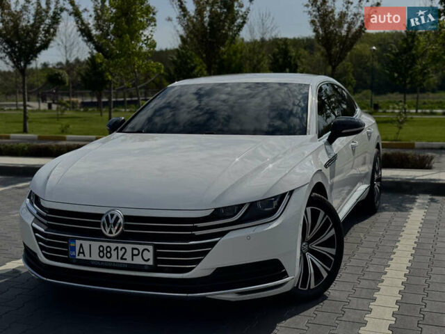 Фольксваген Arteon 2017 в Киеве на Automoto.ua Белый Фольксваген Arteon, объемом двигателя 1.97 л и пробегом 212 тыс. км за 24000 $, фото 11 на Automoto.ua