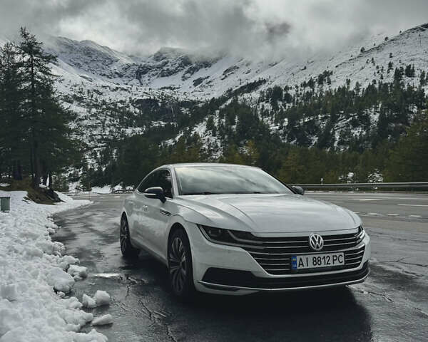 Фольксваген Arteon 2017 в Киеве на Automoto.ua Белый Фольксваген Arteon, объемом двигателя 1.97 л и пробегом 212 тыс. км за 24000 $, фото 1 на Automoto.ua