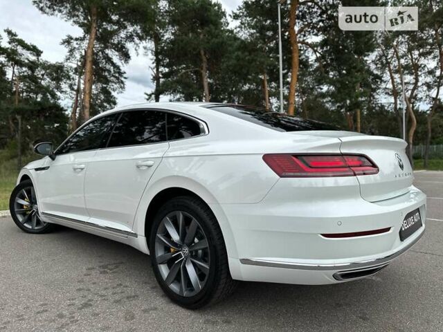 Белый Фольксваген Arteon, объемом двигателя 1.98 л и пробегом 223 тыс. км за 26900 $, фото 24 на Automoto.ua