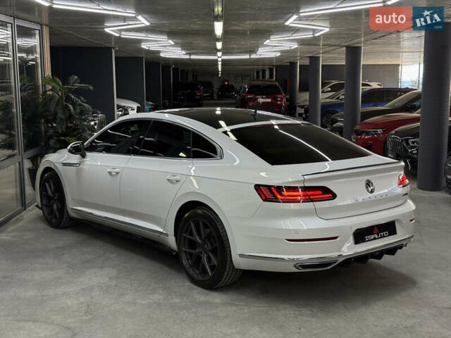 Фольксваген Arteon 2017 в Одессе на Automoto.ua Белый Фольксваген Arteon, объемом двигателя 1.98 л и пробегом 81 тыс. км за 31900 $, фото 9 на Automoto.ua