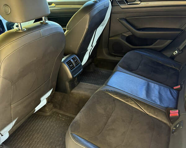 Фольксваген Arteon 2017 в Тернополе на Automoto.ua Белый Фольксваген Arteon, объемом двигателя 1.98 л и пробегом 164 тыс. км за 24800 $, фото 10 на Automoto.ua