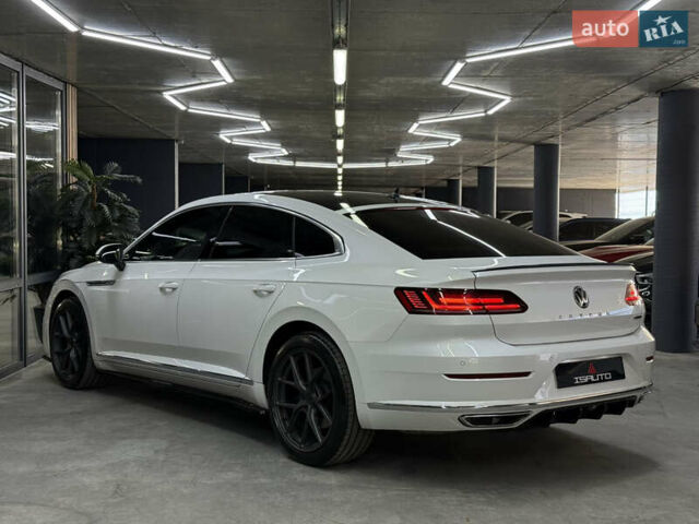 Фольксваген Arteon 2017 в Одессе на Automoto.ua Белый Фольксваген Arteon, объемом двигателя 1.98 л и пробегом 81 тыс. км за 31900 $, фото 10 на Automoto.ua