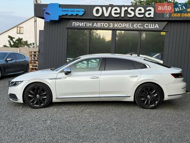 Белый Фольксваген Arteon, объемом двигателя 2 л и пробегом 229 тыс. км за 22000 $, фото 2 на Automoto.ua