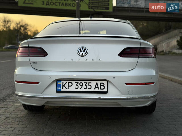 Белый Фольксваген Arteon, объемом двигателя 1.97 л и пробегом 160 тыс. км за 27000 $, фото 6 на Automoto.ua