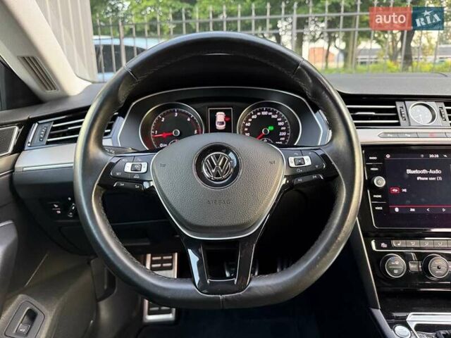 Белый Фольксваген Arteon, объемом двигателя 2 л и пробегом 229 тыс. км за 22000 $, фото 36 на Automoto.ua
