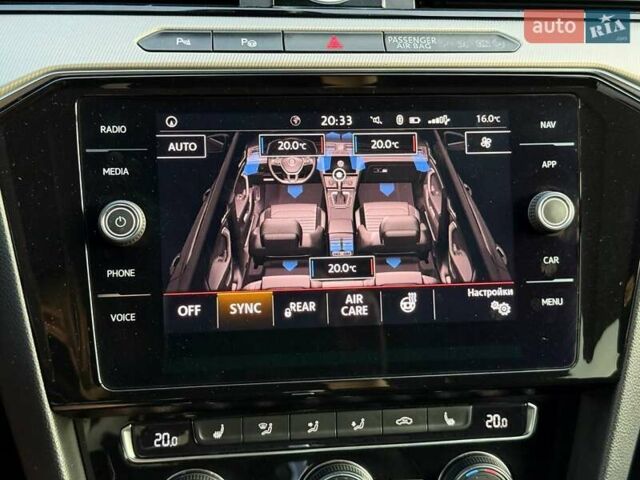Белый Фольксваген Arteon, объемом двигателя 2 л и пробегом 229 тыс. км за 22000 $, фото 50 на Automoto.ua