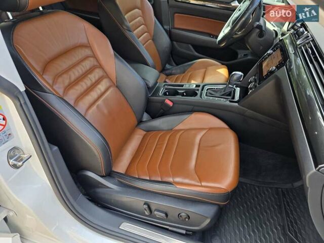 Білий Фольксваген Arteon, об'ємом двигуна 1.98 л та пробігом 83 тис. км за 34700 $, фото 12 на Automoto.ua