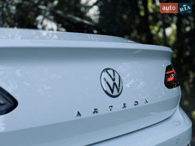 Фольксваген Arteon 2018 в Львове на Automoto.ua Белый Фольксваген Arteon, объемом двигателя 1.97 л и пробегом 91 тыс. км за 25499 $, фото 25 на Automoto.ua