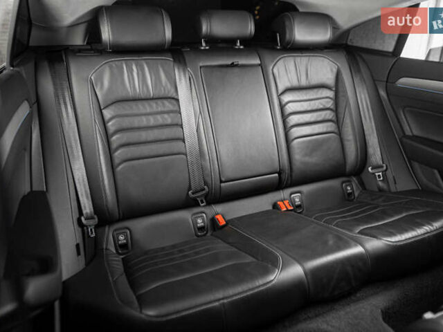 Білий Фольксваген Arteon, об'ємом двигуна 2 л та пробігом 63 тис. км за 28500 $, фото 57 на Automoto.ua