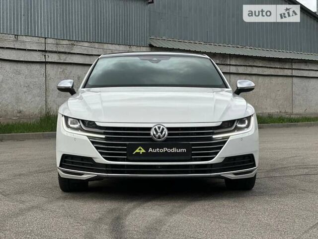 Білий Фольксваген Arteon, об'ємом двигуна 2 л та пробігом 129 тис. км за 31500 $, фото 1 на Automoto.ua