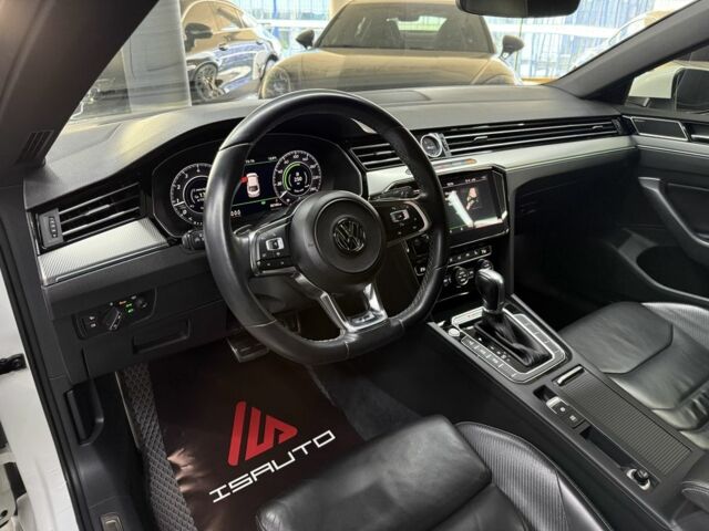 Фольксваген Arteon 2018 в Одессе на Automoto.ua Белый Фольксваген Arteon, объемом двигателя 2 л и пробегом 81 тыс. км за 31900 $, фото 18 на Automoto.ua