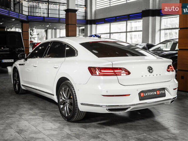 Белый Фольксваген Arteon, объемом двигателя 2 л и пробегом 63 тыс. км за 27900 $, фото 12 на Automoto.ua