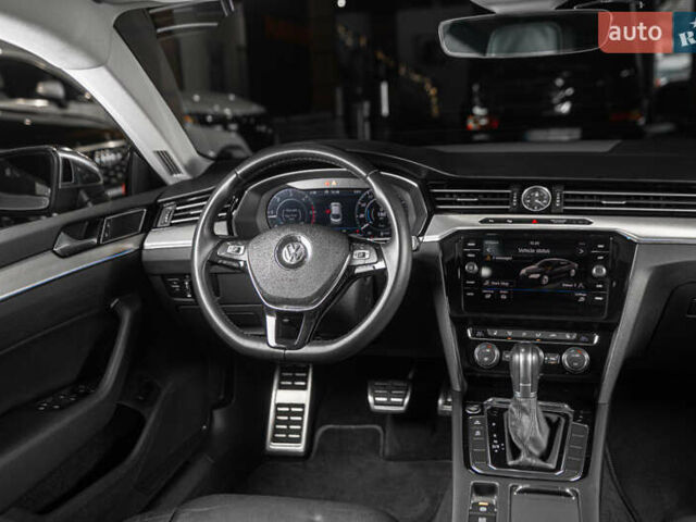 Белый Фольксваген Arteon, объемом двигателя 2 л и пробегом 63 тыс. км за 27900 $, фото 34 на Automoto.ua
