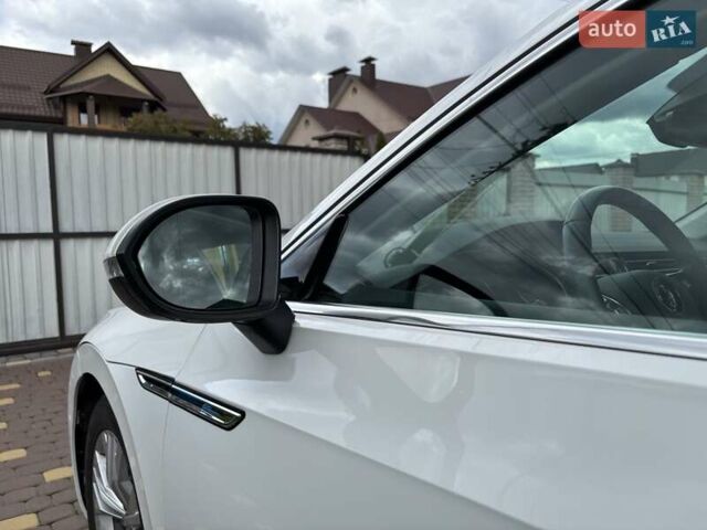 Белый Фольксваген Arteon, объемом двигателя 1.5 л и пробегом 66 тыс. км за 23499 $, фото 10 на Automoto.ua