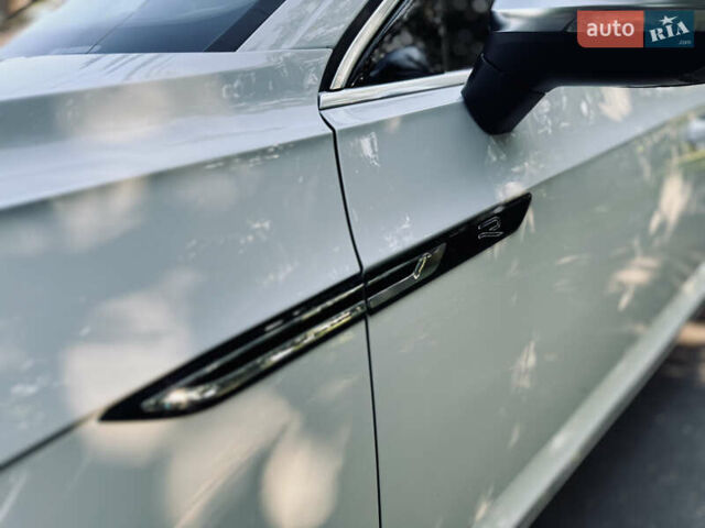 Фольксваген Arteon 2018 в Львове на Automoto.ua Белый Фольксваген Arteon, объемом двигателя 1.97 л и пробегом 91 тыс. км за 25499 $, фото 15 на Automoto.ua