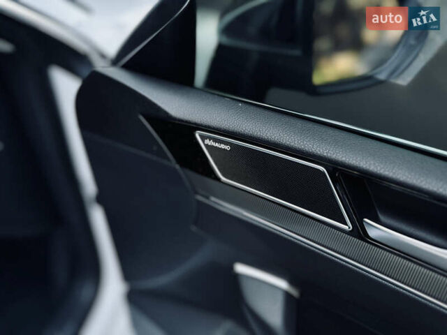 Фольксваген Arteon 2018 в Львове на Automoto.ua Белый Фольксваген Arteon, объемом двигателя 1.97 л и пробегом 91 тыс. км за 25499 $, фото 61 на Automoto.ua