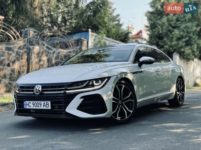 Фольксваген Arteon 2018 в Львове на Automoto.ua Белый Фольксваген Arteon, объемом двигателя 1.97 л и пробегом 91 тыс. км за 25499 $, фото 1 на Automoto.ua