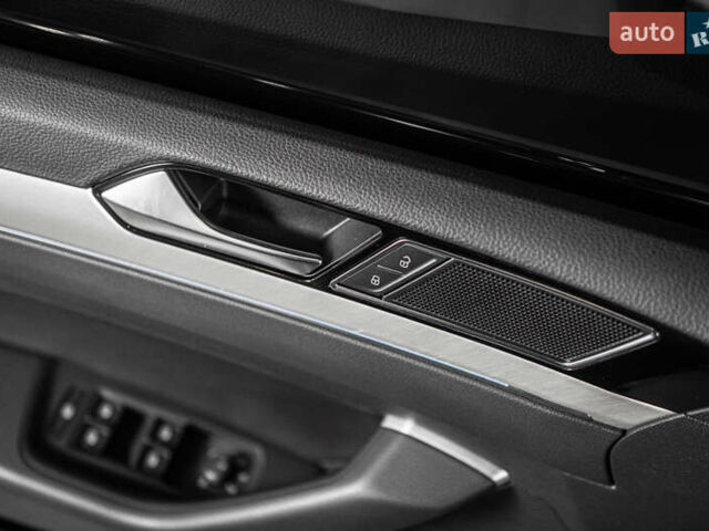 Белый Фольксваген Arteon, объемом двигателя 2 л и пробегом 63 тыс. км за 27900 $, фото 47 на Automoto.ua