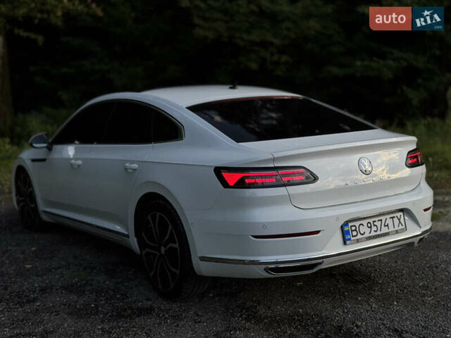 Белый Фольксваген Arteon, объемом двигателя 2 л и пробегом 90 тыс. км за 26499 $, фото 15 на Automoto.ua