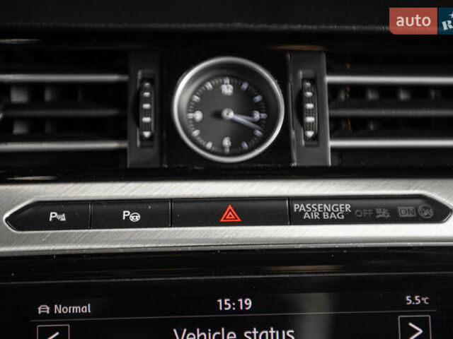 Білий Фольксваген Arteon, об'ємом двигуна 2 л та пробігом 63 тис. км за 28500 $, фото 36 на Automoto.ua