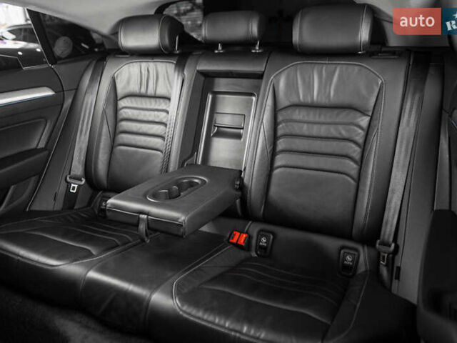 Білий Фольксваген Arteon, об'ємом двигуна 2 л та пробігом 63 тис. км за 28500 $, фото 58 на Automoto.ua