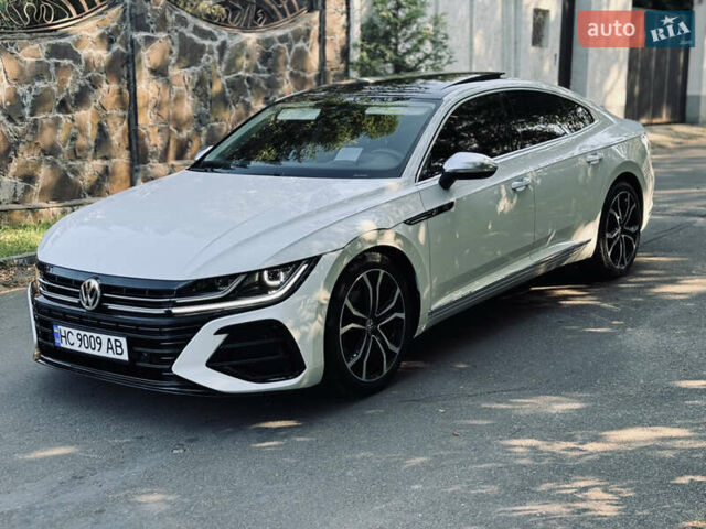 Фольксваген Arteon 2018 в Львове на Automoto.ua Белый Фольксваген Arteon, объемом двигателя 1.97 л и пробегом 91 тыс. км за 25499 $, фото 10 на Automoto.ua