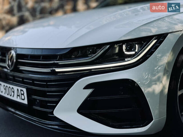 Фольксваген Arteon 2018 в Львове на Automoto.ua Белый Фольксваген Arteon, объемом двигателя 1.97 л и пробегом 91 тыс. км за 25499 $, фото 3 на Automoto.ua