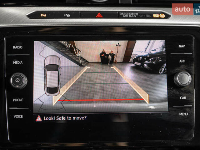 Білий Фольксваген Arteon, об'ємом двигуна 2 л та пробігом 63 тис. км за 28500 $, фото 43 на Automoto.ua