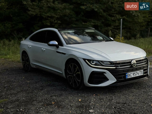 Белый Фольксваген Arteon, объемом двигателя 2 л и пробегом 90 тыс. км за 26499 $, фото 8 на Automoto.ua