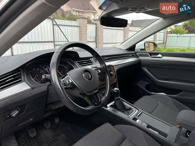 Белый Фольксваген Arteon, объемом двигателя 1.5 л и пробегом 66 тыс. км за 23499 $, фото 16 на Automoto.ua