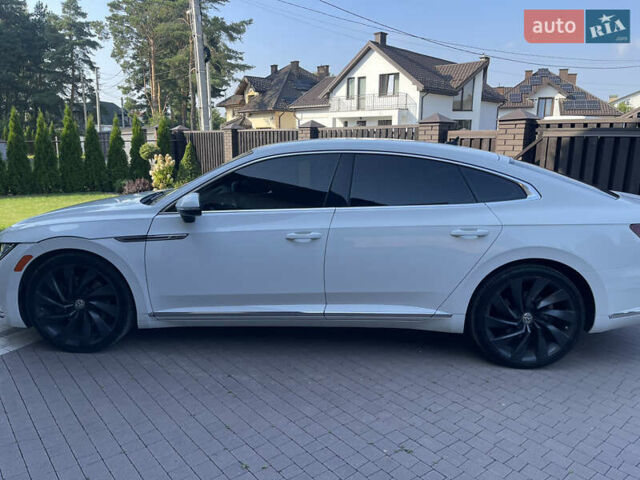 Білий Фольксваген Arteon, об'ємом двигуна 2 л та пробігом 147 тис. км за 19500 $, фото 2 на Automoto.ua