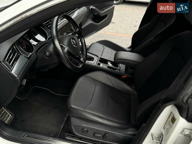 Белый Фольксваген Arteon, объемом двигателя 1.98 л и пробегом 148 тыс. км за 21500 $, фото 25 на Automoto.ua