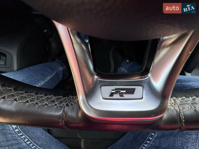 Белый Фольксваген Arteon, объемом двигателя 2 л и пробегом 215 тыс. км за 25999 $, фото 54 на Automoto.ua