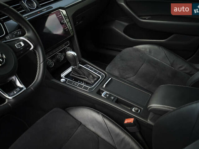 Білий Фольксваген Arteon, об'ємом двигуна 2 л та пробігом 146 тис. км за 28700 $, фото 51 на Automoto.ua