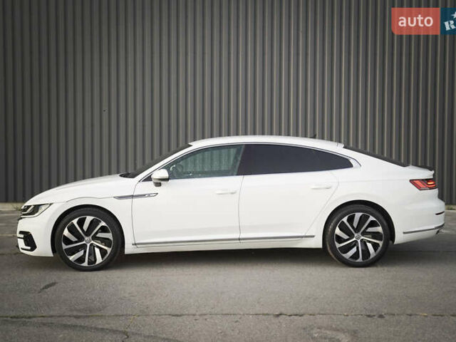 Білий Фольксваген Arteon, об'ємом двигуна 2 л та пробігом 146 тис. км за 28700 $, фото 2 на Automoto.ua