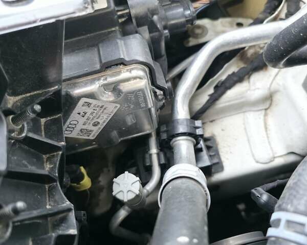 Білий Фольксваген Arteon, об'ємом двигуна 1.98 л та пробігом 99 тис. км за 27999 $, фото 72 на Automoto.ua