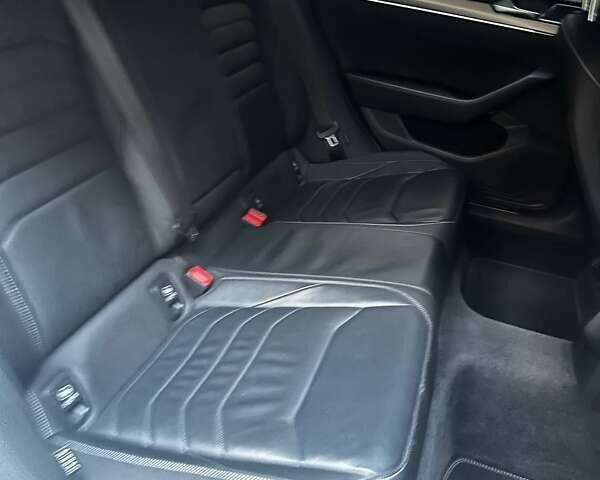 Белый Фольксваген Arteon, объемом двигателя 1.97 л и пробегом 81 тыс. км за 28900 $, фото 14 на Automoto.ua