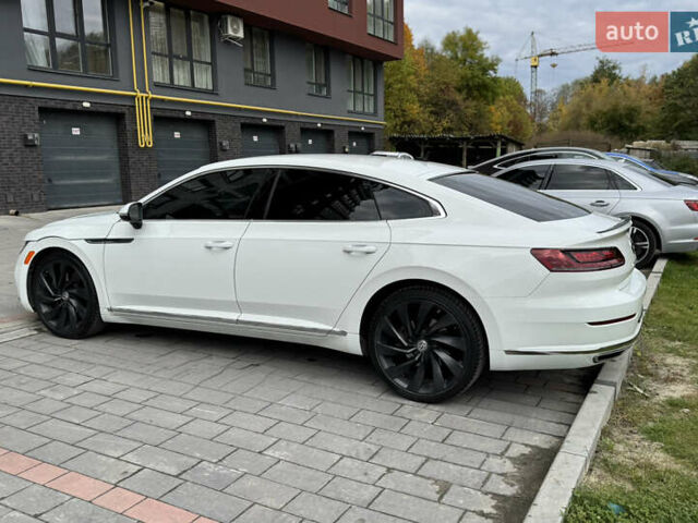 Белый Фольксваген Arteon, объемом двигателя 1.98 л и пробегом 148 тыс. км за 21500 $, фото 3 на Automoto.ua
