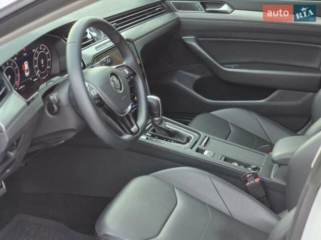 Білий Фольксваген Arteon, об'ємом двигуна 1.98 л та пробігом 99 тис. км за 27999 $, фото 51 на Automoto.ua