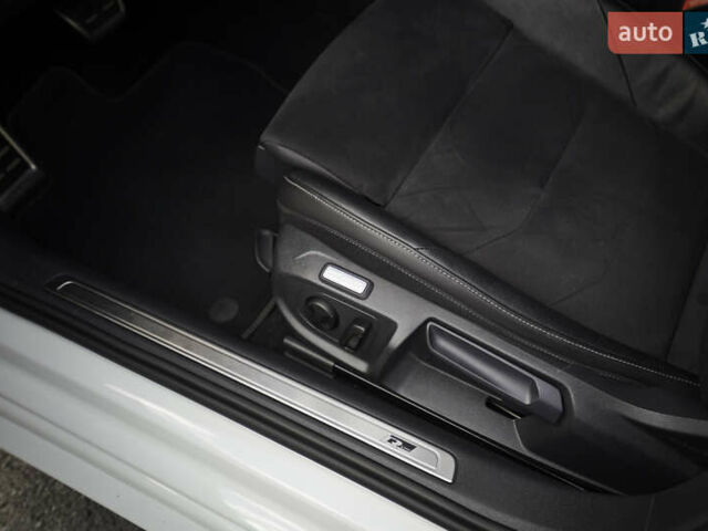 Білий Фольксваген Arteon, об'ємом двигуна 2 л та пробігом 146 тис. км за 28700 $, фото 32 на Automoto.ua