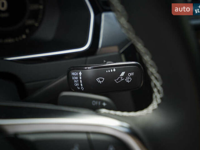 Білий Фольксваген Arteon, об'ємом двигуна 2 л та пробігом 146 тис. км за 28700 $, фото 41 на Automoto.ua