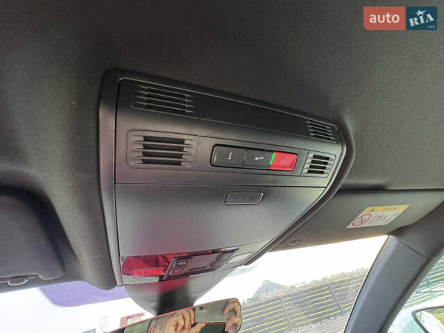 Белый Фольксваген Arteon, объемом двигателя 2 л и пробегом 215 тыс. км за 25999 $, фото 65 на Automoto.ua