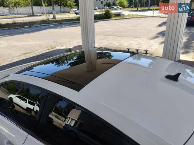 Белый Фольксваген Arteon, объемом двигателя 2 л и пробегом 98 тыс. км за 21000 $, фото 8 на Automoto.ua