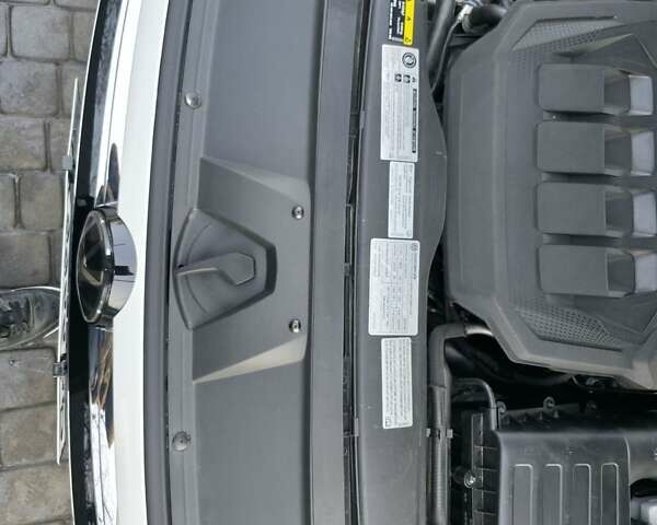 Білий Фольксваген Arteon, об'ємом двигуна 1.98 л та пробігом 99 тис. км за 27999 $, фото 69 на Automoto.ua