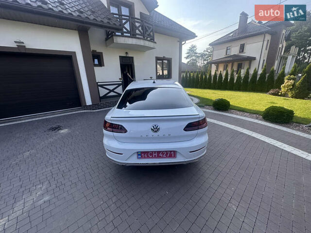 Білий Фольксваген Arteon, об'ємом двигуна 2 л та пробігом 147 тис. км за 19500 $, фото 8 на Automoto.ua