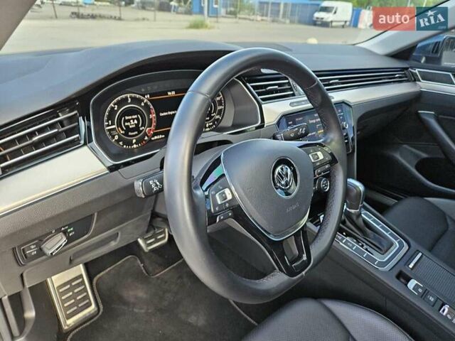 Білий Фольксваген Arteon, об'ємом двигуна 2 л та пробігом 150 тис. км за 27900 $, фото 18 на Automoto.ua