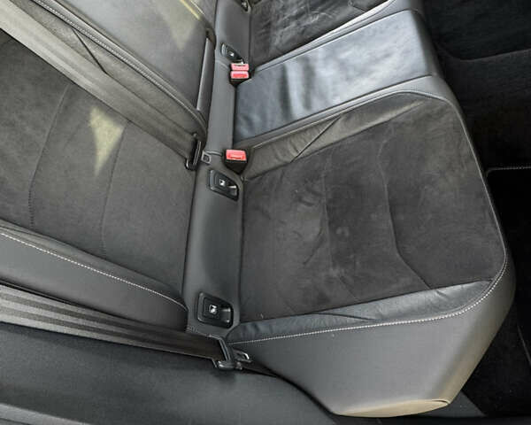 Белый Фольксваген Arteon, объемом двигателя 2 л и пробегом 215 тыс. км за 25999 $, фото 76 на Automoto.ua