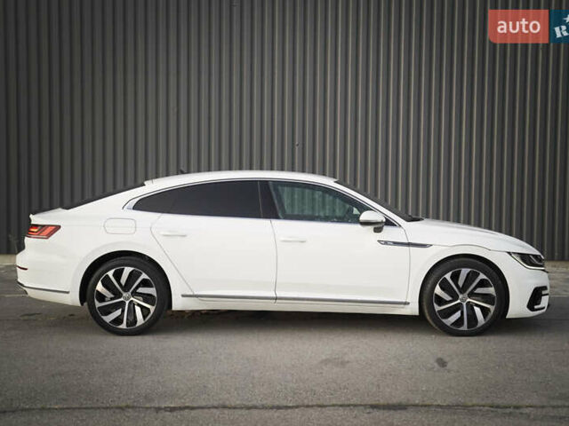 Білий Фольксваген Arteon, об'ємом двигуна 2 л та пробігом 146 тис. км за 28700 $, фото 8 на Automoto.ua