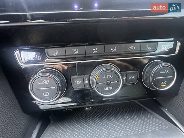 Білий Фольксваген Arteon, об'ємом двигуна 2 л та пробігом 147 тис. км за 19500 $, фото 22 на Automoto.ua